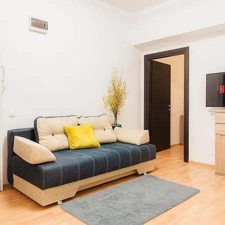 Steps2 Old Town & Metro - The Adventure Apartment Bucharest Exterior photo